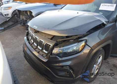 2024 Jeep Compass Latitude 4X4 from USA, damaged, VIN 3C4NJDBN5RT605859